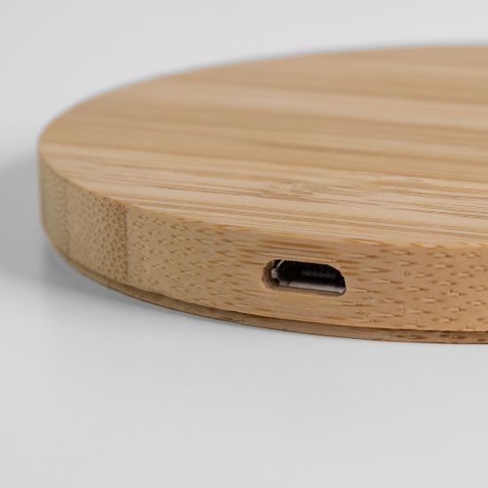 Base de carga inalámbrica personalizada de bambú