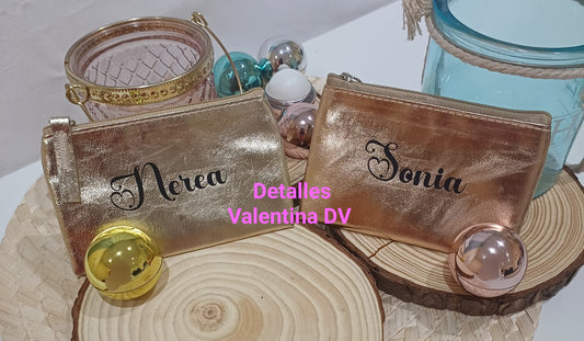Pack monedero metalizado y bálsamo labial esfera