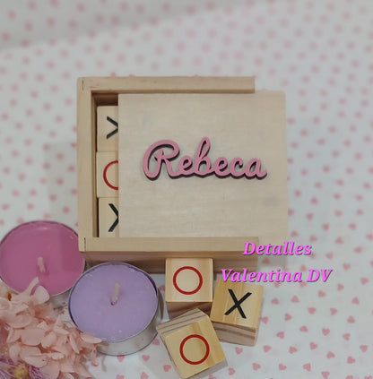 Tres en raya de madera natural personalizado