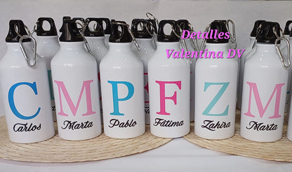 Bidón con inicial y nombre