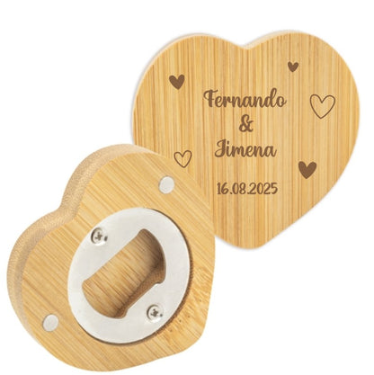 Abridor imantado de bambú natural grabado a láser con forma de corazón