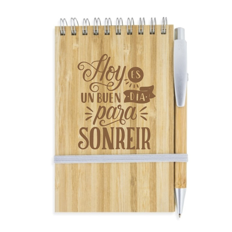 Bloc de notas personalizado con bolígrafo de bambú grabado a láser
